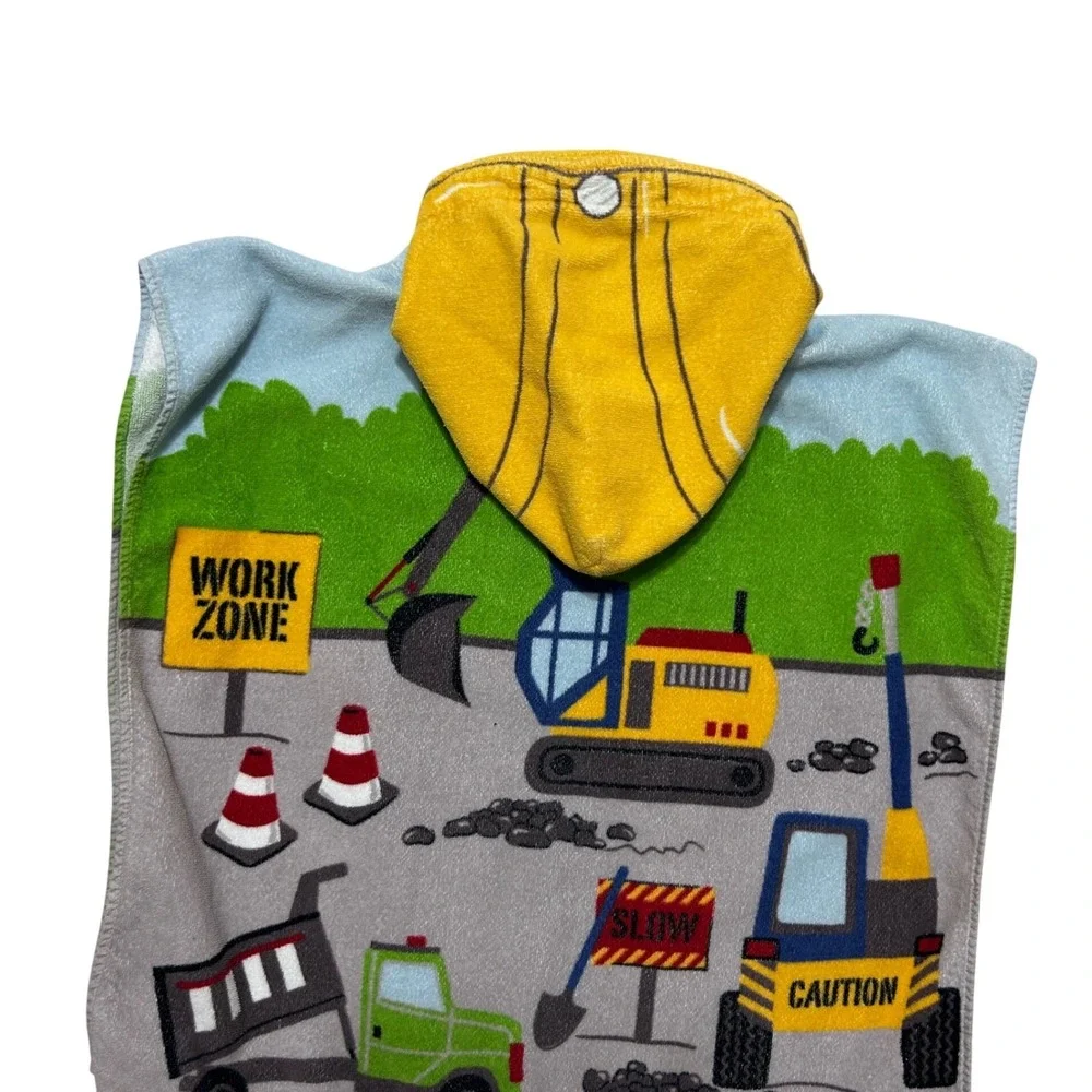 Boathouse For Kids Construction Theme Hooded Bath Towel‎ Poncho Work Zone Trucks